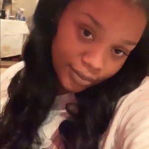 Meet your Posher, Aliya